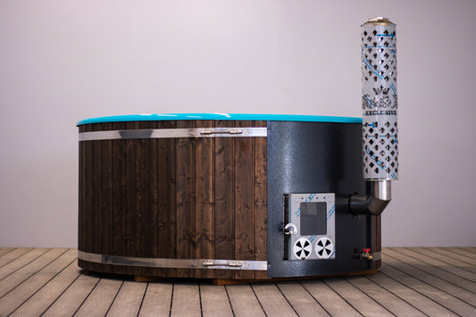 Hot Tub Holzofen integriert